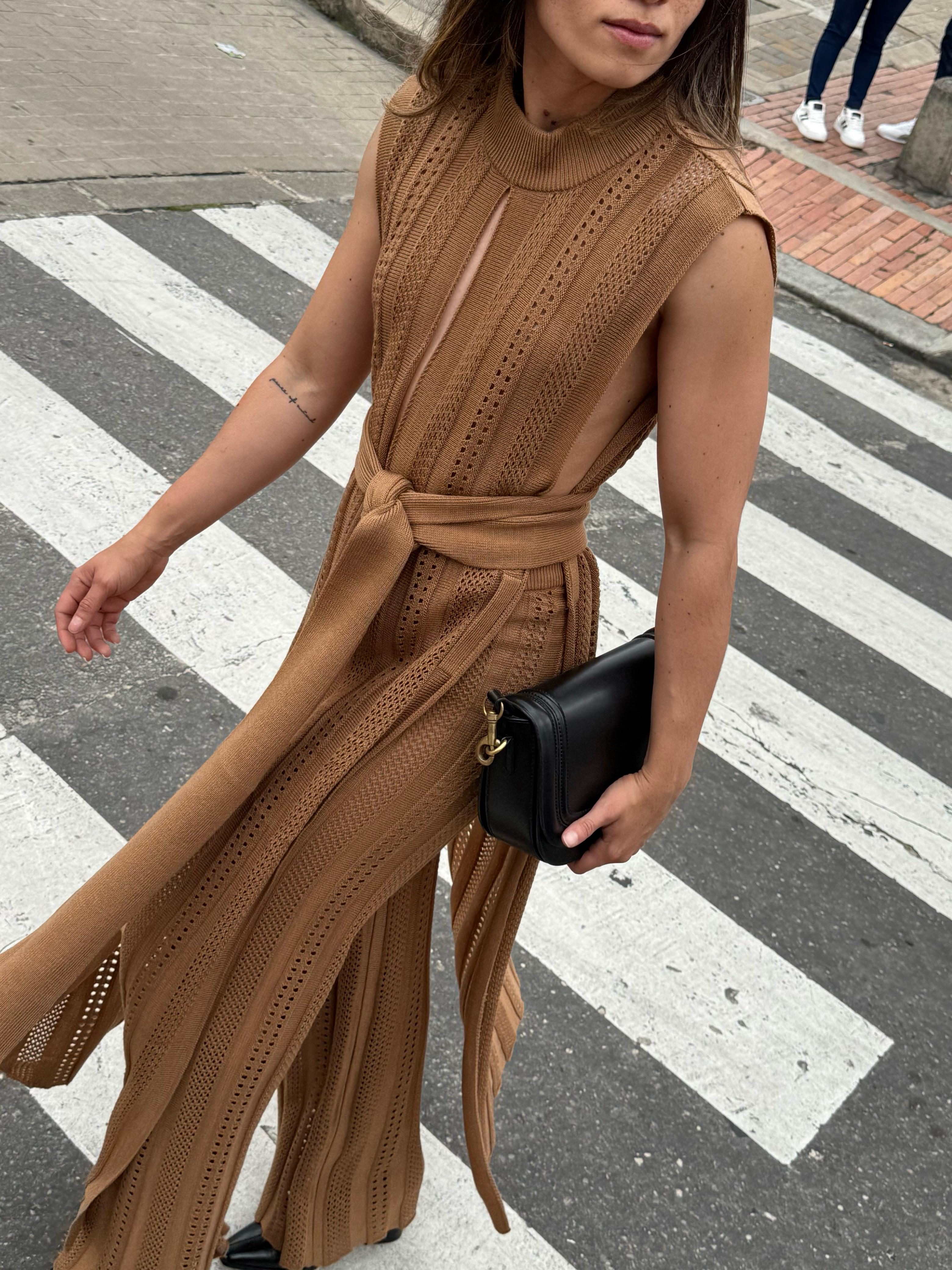 Look 2