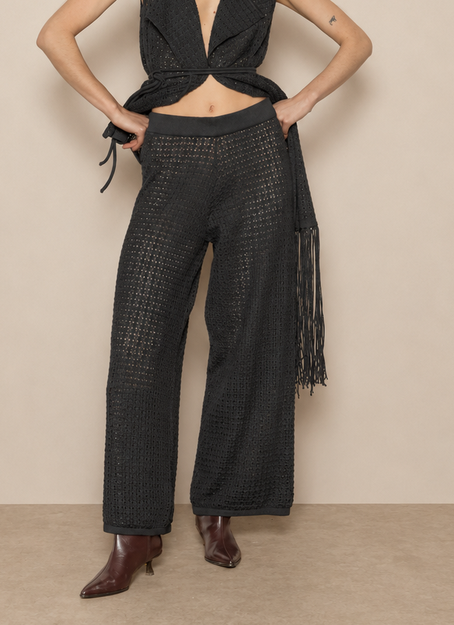PANTALÓN RAÍCES NEGRO