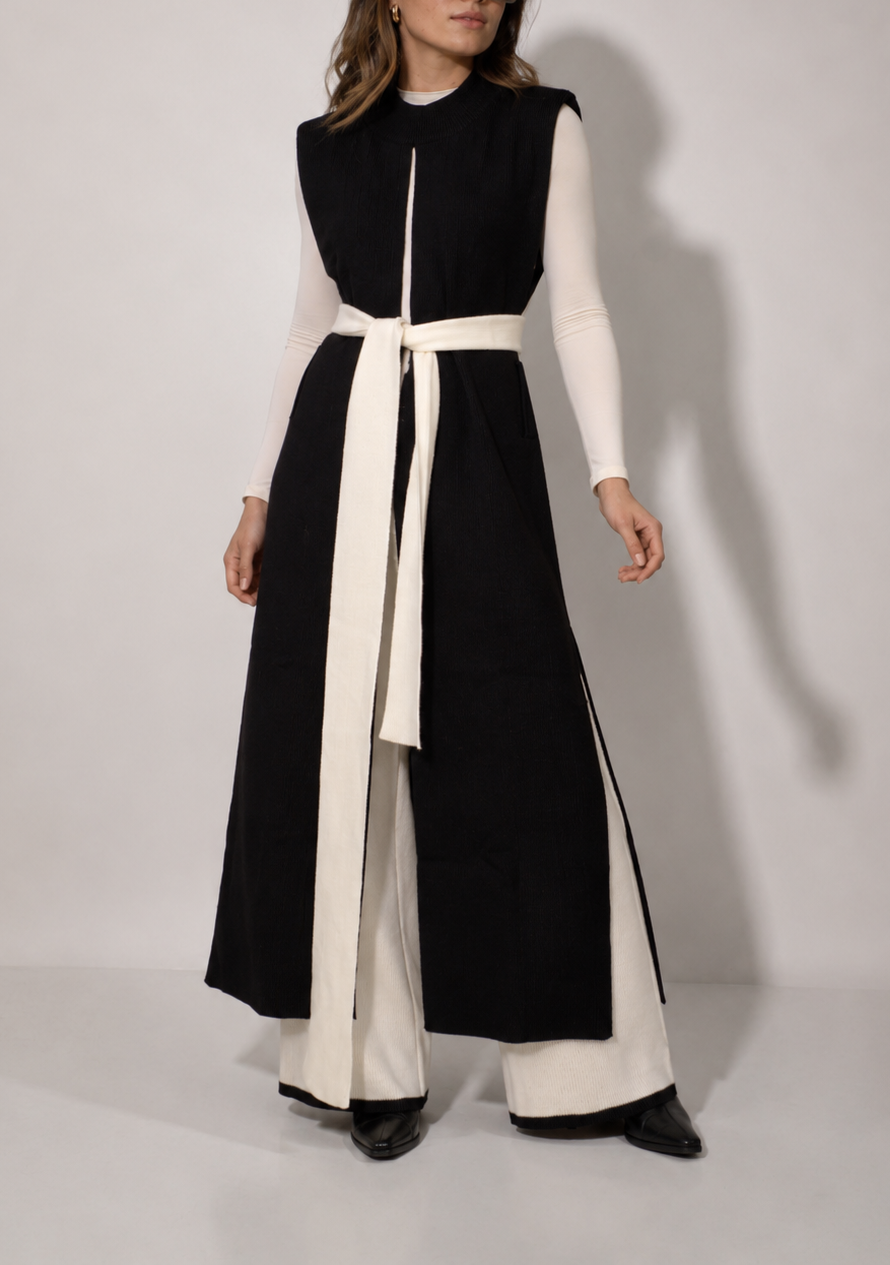 Bold white top