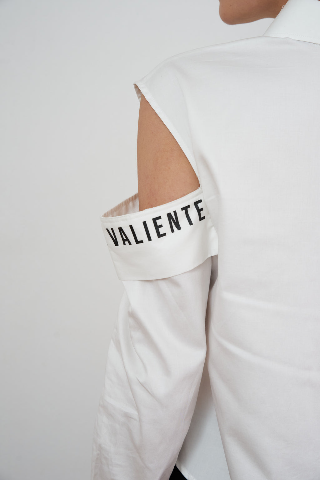 Valiente shirt