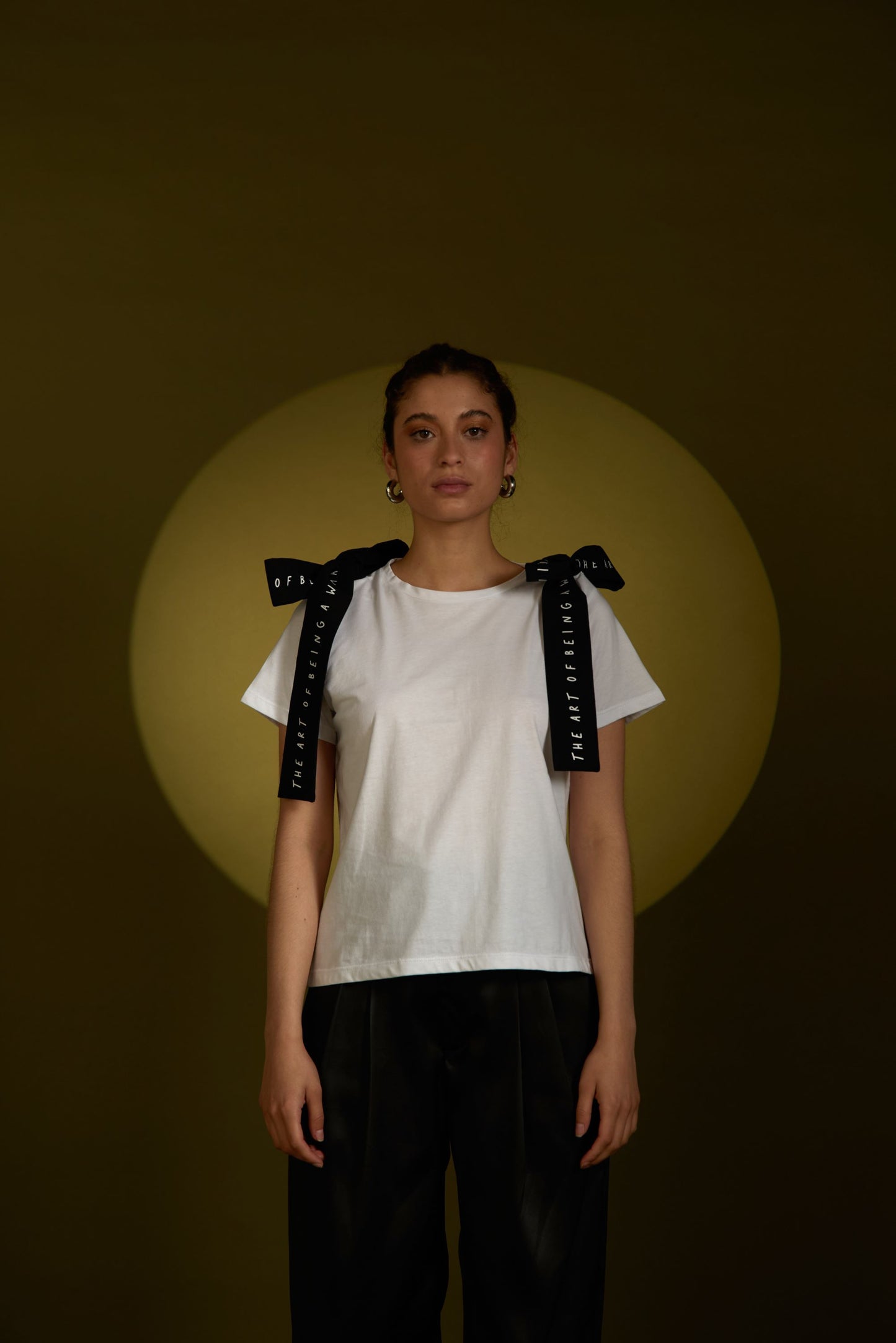 Camiseta lazos negros