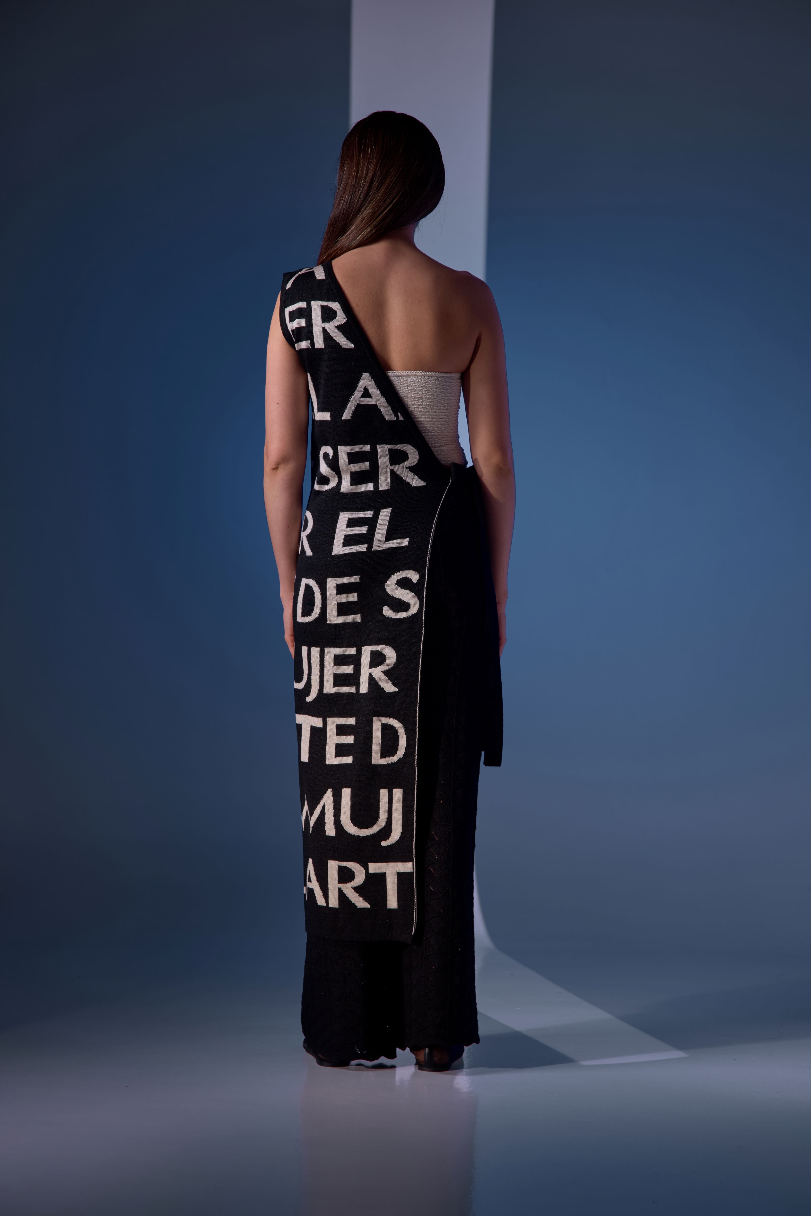 Two-fold long accessory