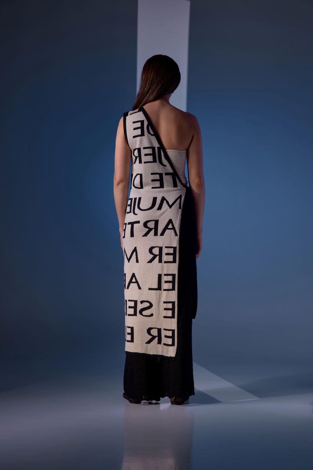Two-fold long accessory