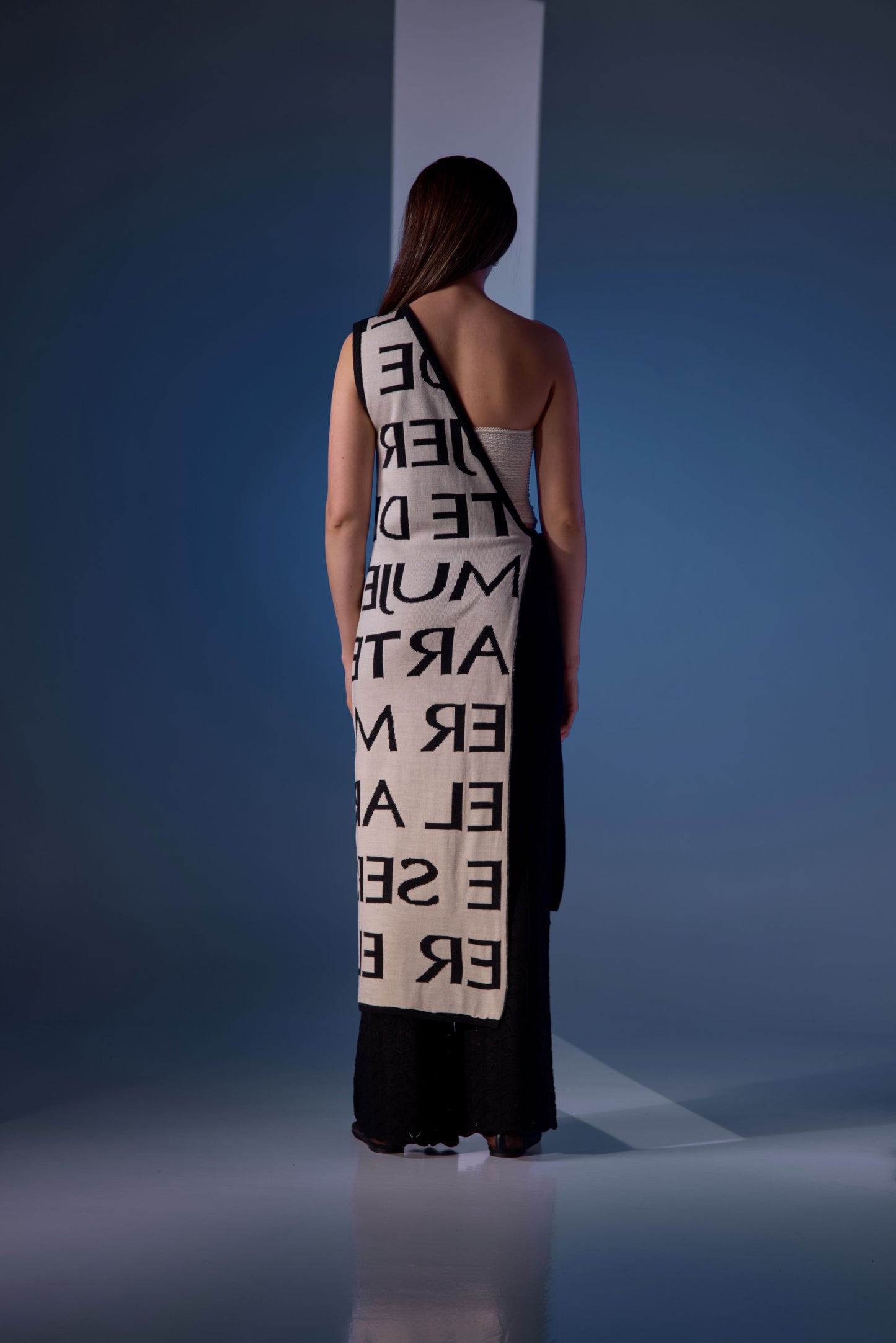 Two-fold long accessory