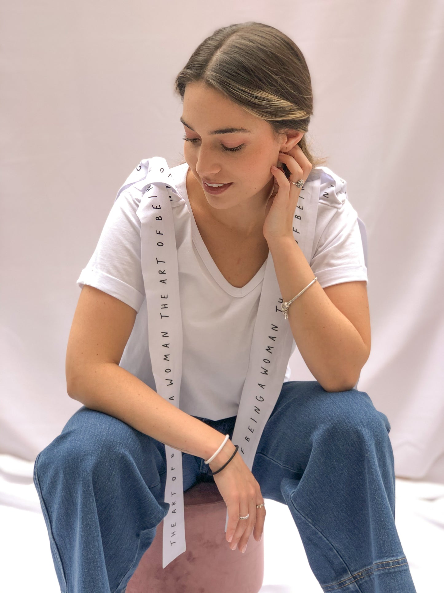 Camiseta lazos blancos